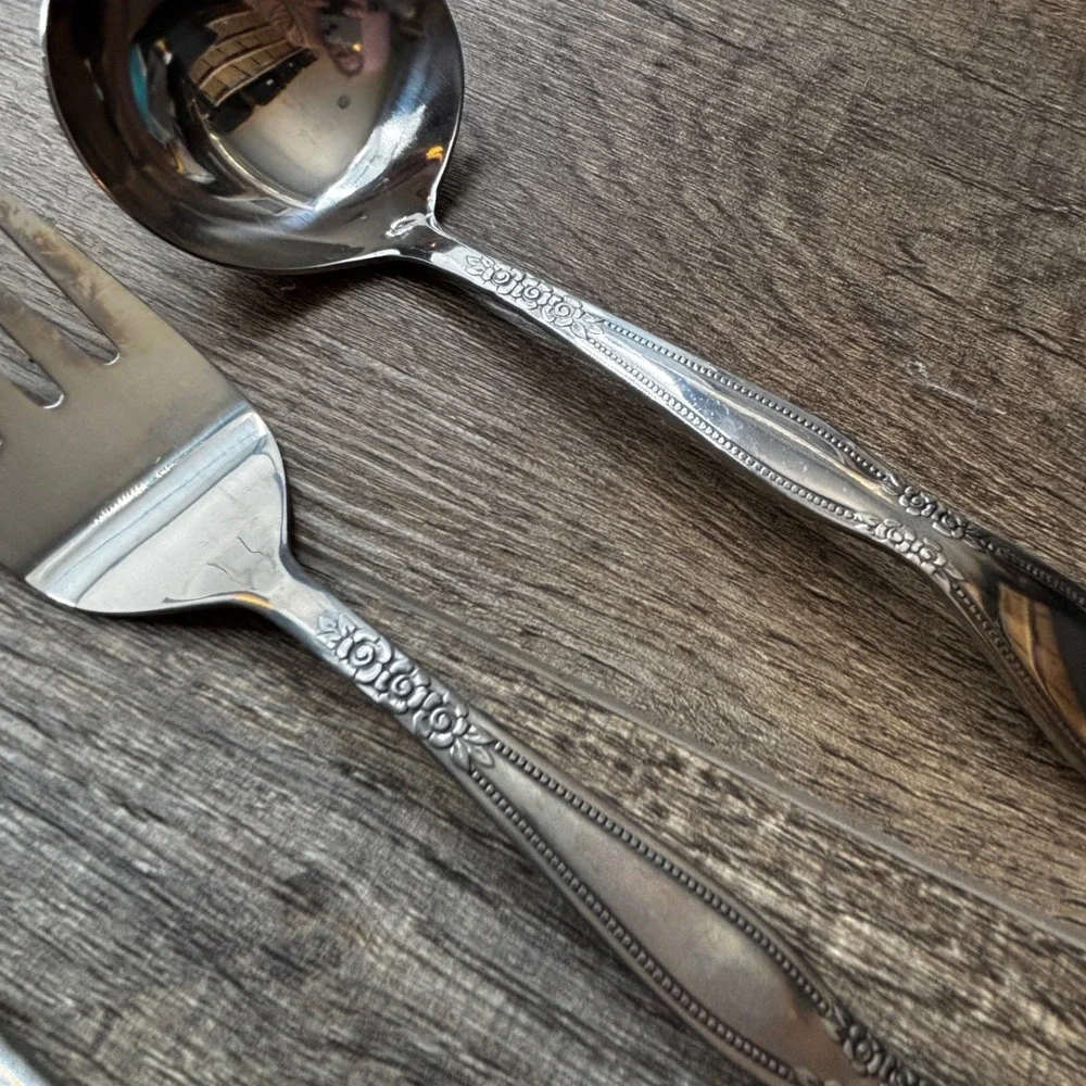 17pc‎ VTG Northland Stainless Flatware Set Floral Rose Pattern Korea Silverware